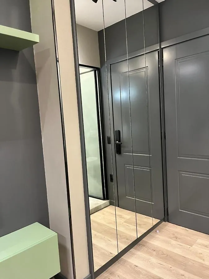 Fox Apartments Τίρανα 0*,